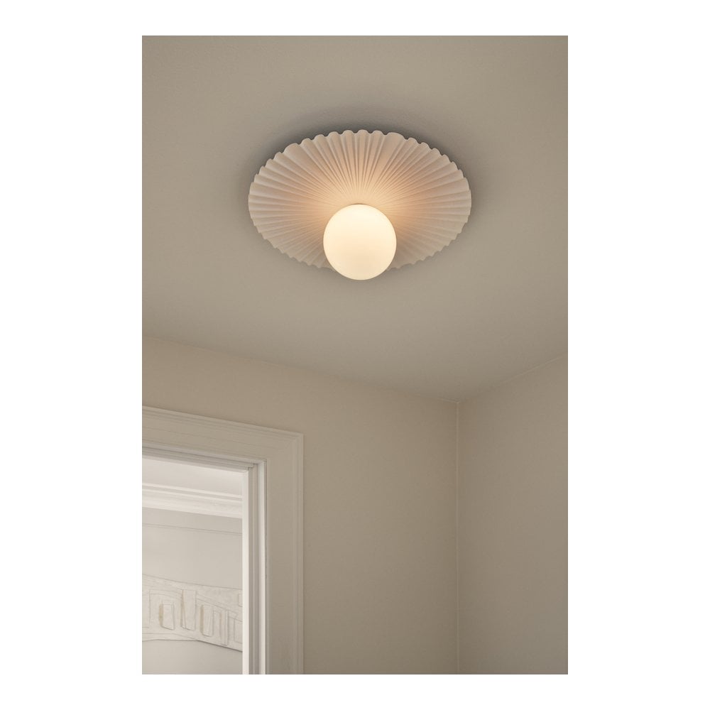 Nuura Liila Muuse Medium IP44 Wall/Flush Light - White & Opal Glass