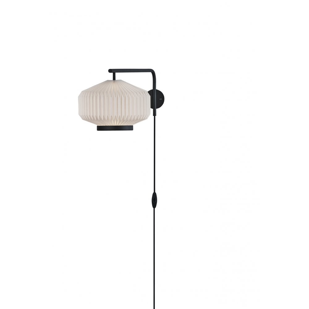 Le Klint Shibui Wall Lamp - White & Black