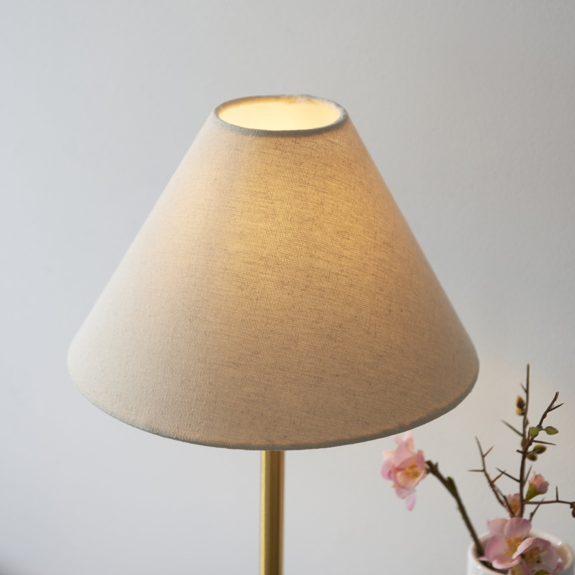 Utopia Pinnacle White Marble Single Table Lamp - Brushed Aged Brass & Natural Tapered Shade