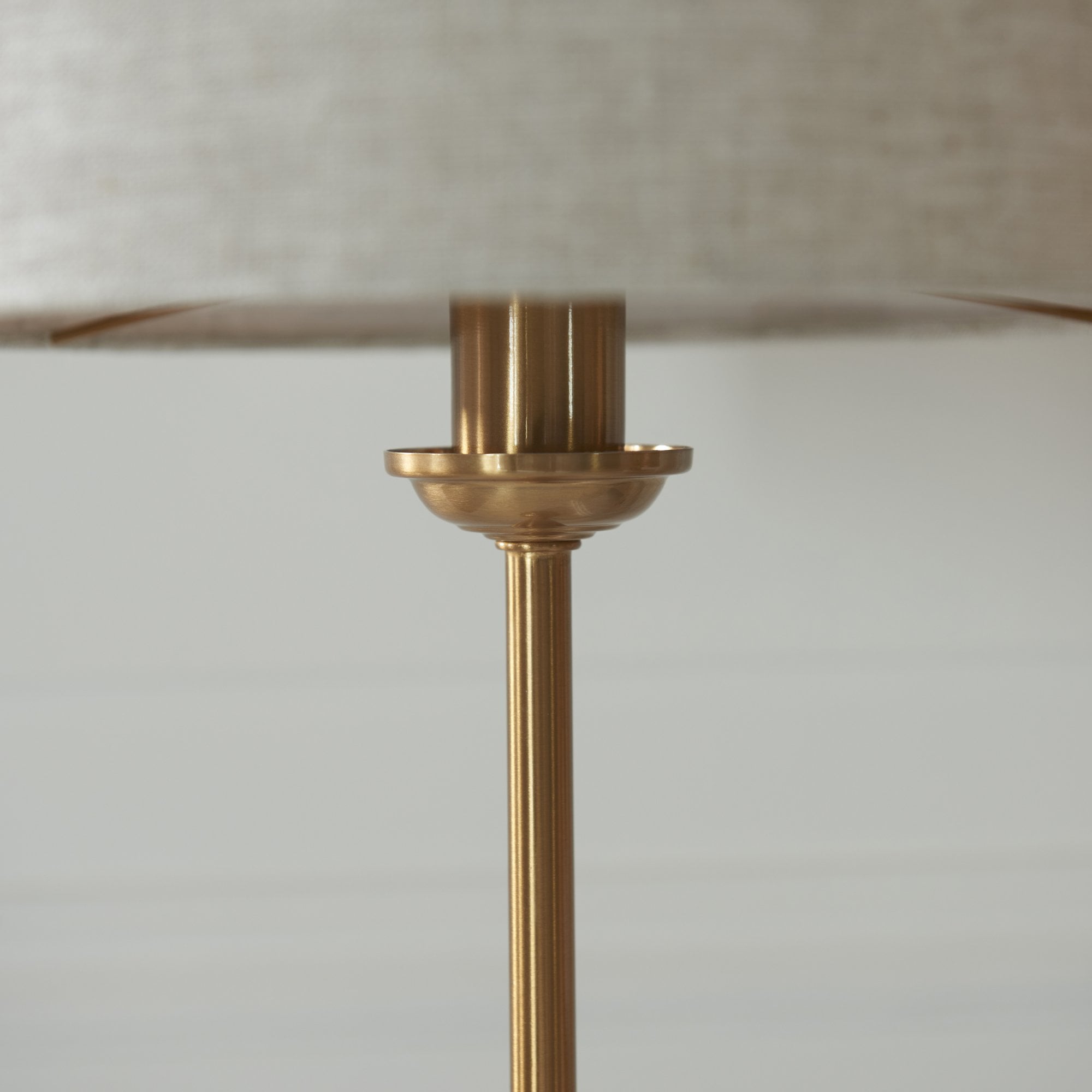 Endon Highclere Single Light Table Lamp - Vintage Brass & Natural Linen