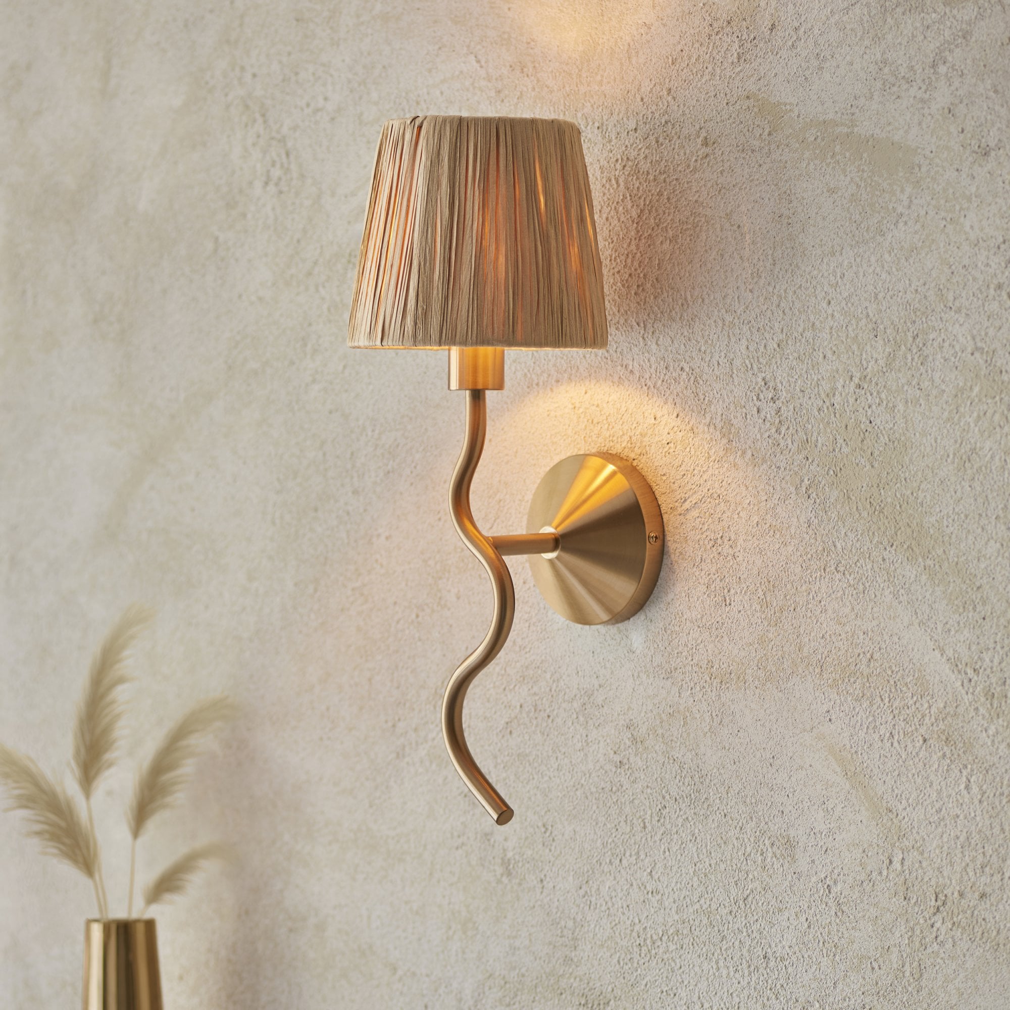 Endon Wriggle Single Light Wall - Brushed Aged Brass Plate & Natural Raffia