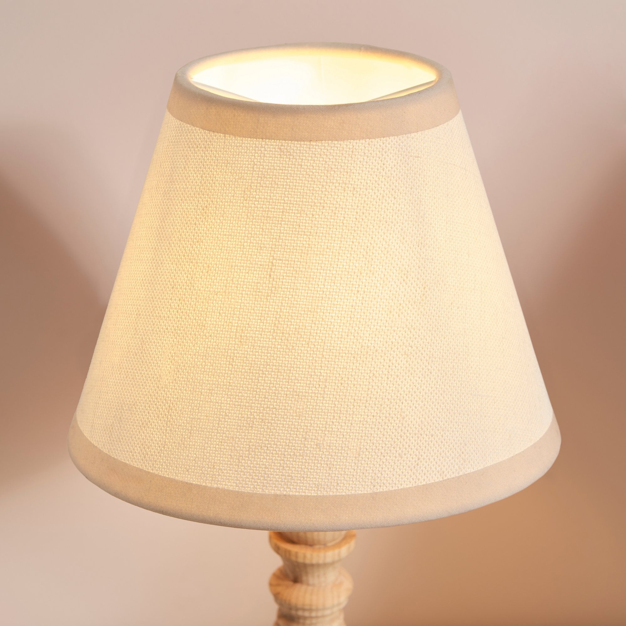 Endon Bibury Natural Ash Wood Table Lamp & Ivy 20cm Vintage White Shade