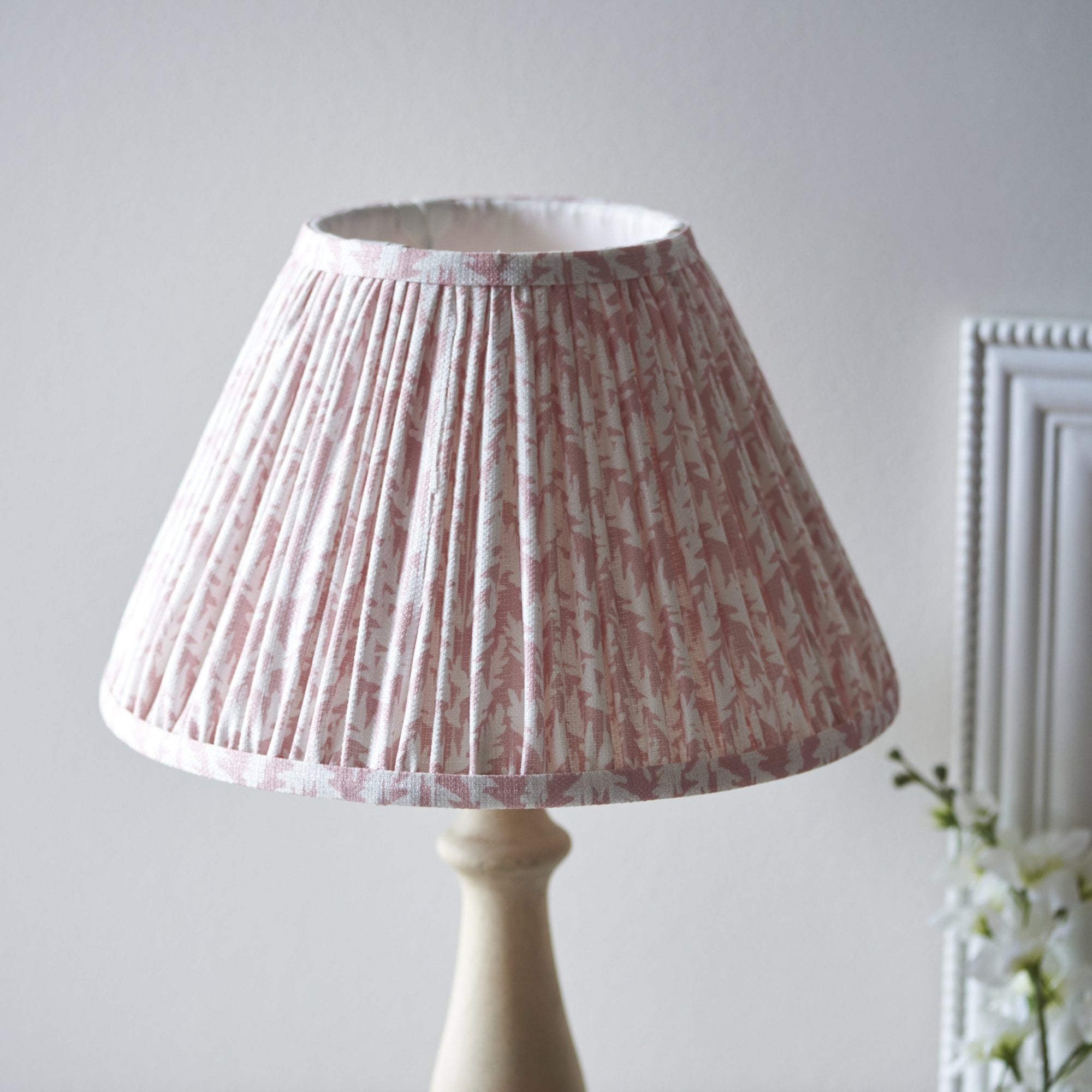 Endon Hidcote Table Lamp & Leaf 30cm Peachy Keen Shade