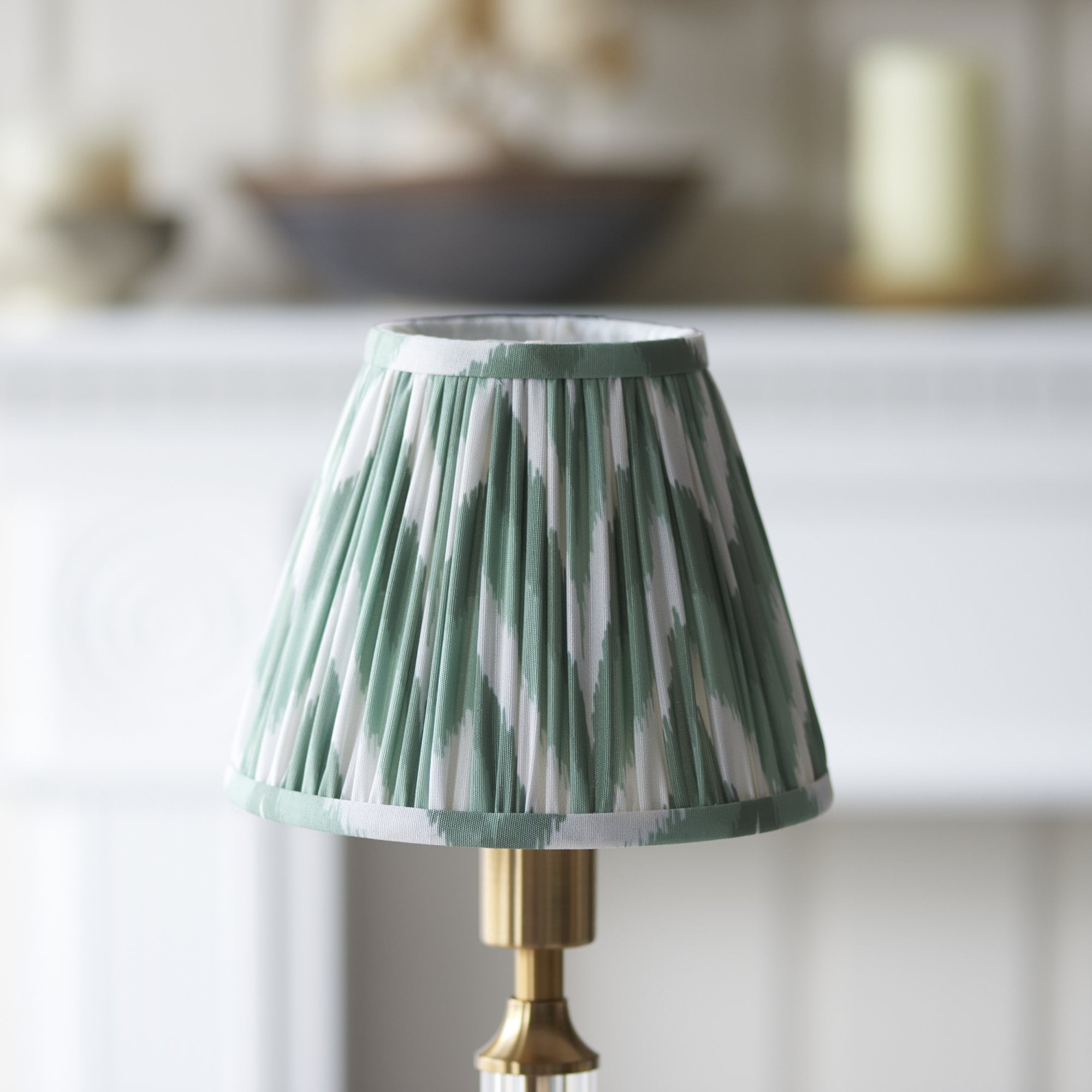 Endon Morton Rechargeable Table Lamp & Zigzag 16cm Cotswold Green Shade