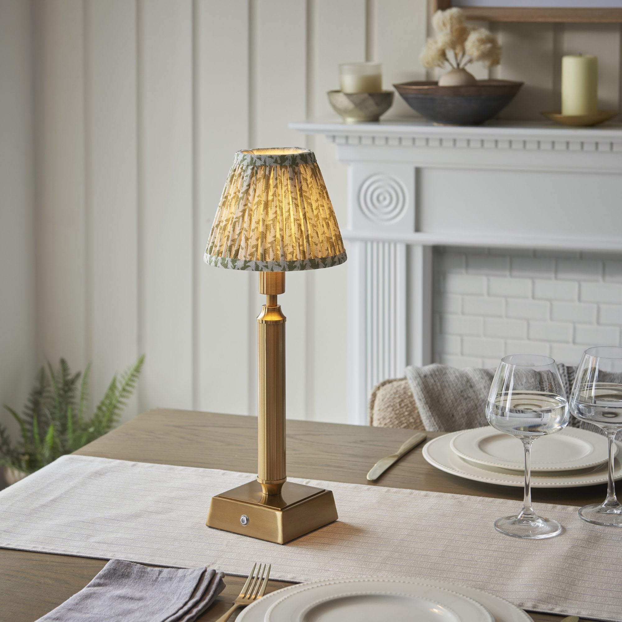 Endon Trobridge Rechargeable Table Lamp & Leaf 16cm Herb Garden Green Shade