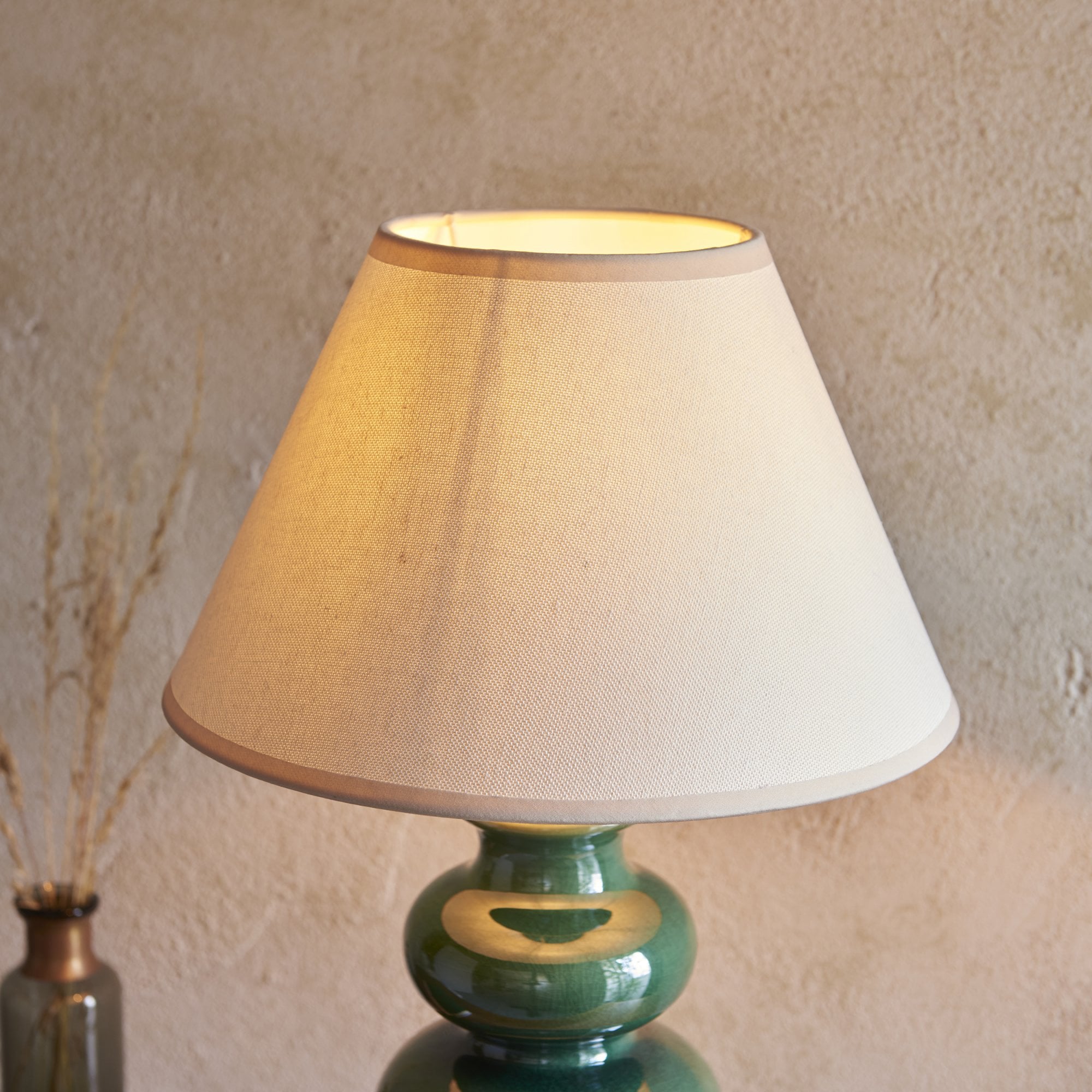 Endon Monroe Table Lamp & Ivy 30cm Vintage White Shade