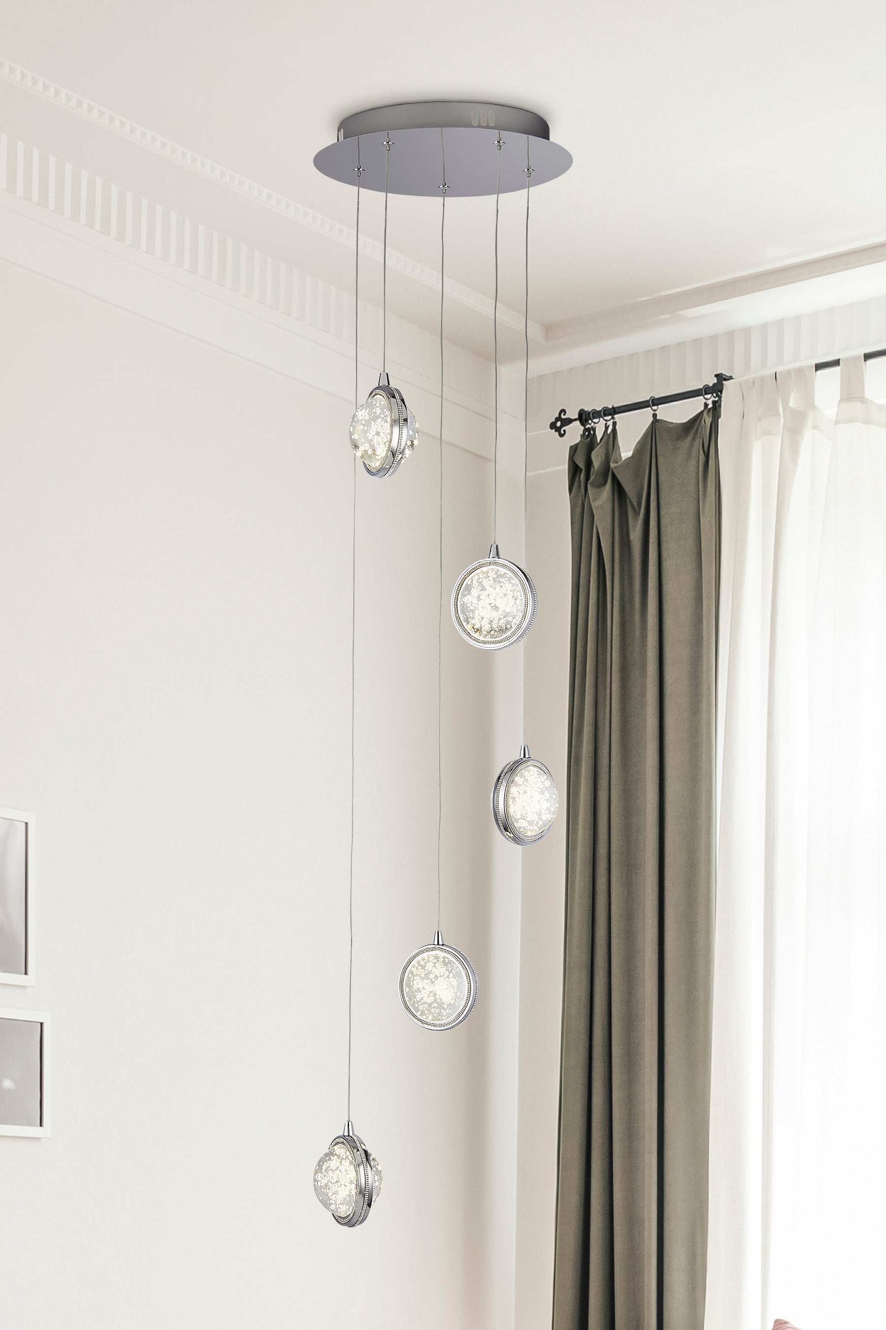 Searchlight Queensland 5 Light Ceiling Pendant - Chrome & Bubble Glass