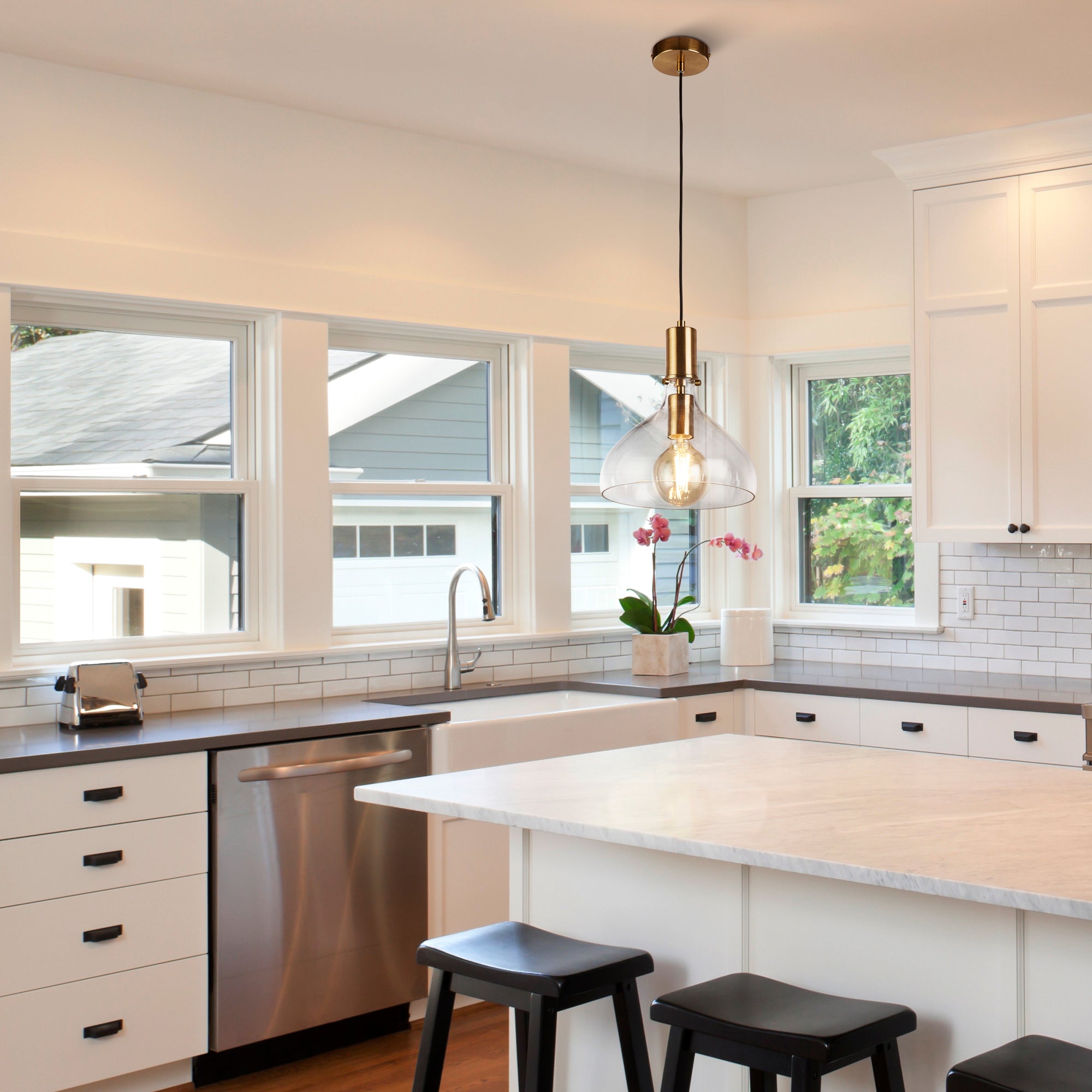 Searchlight Manesty Pendant - Brass Metal & Glass