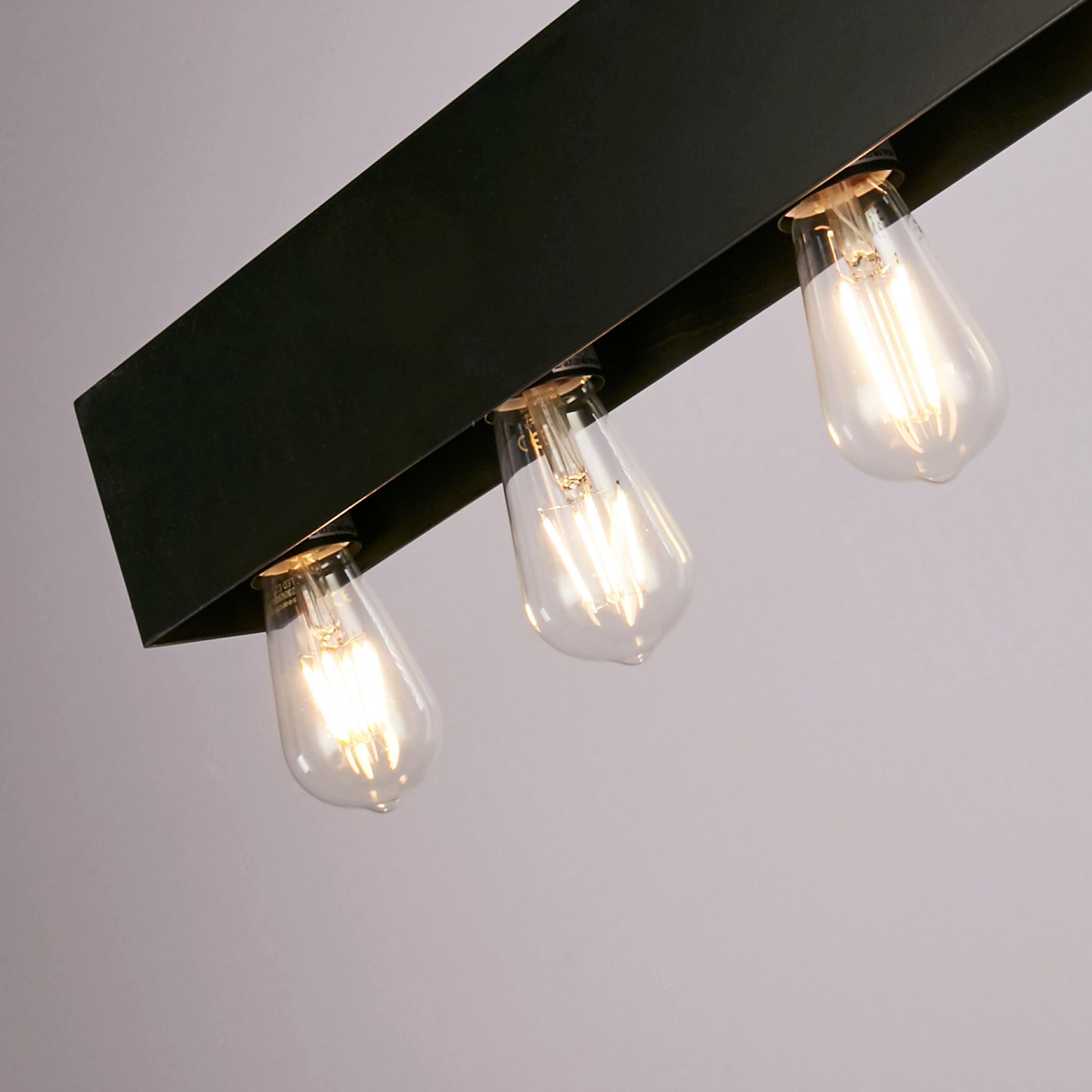 Searchlight Peet 8 Light Diner Bar Pendant - Matt Black