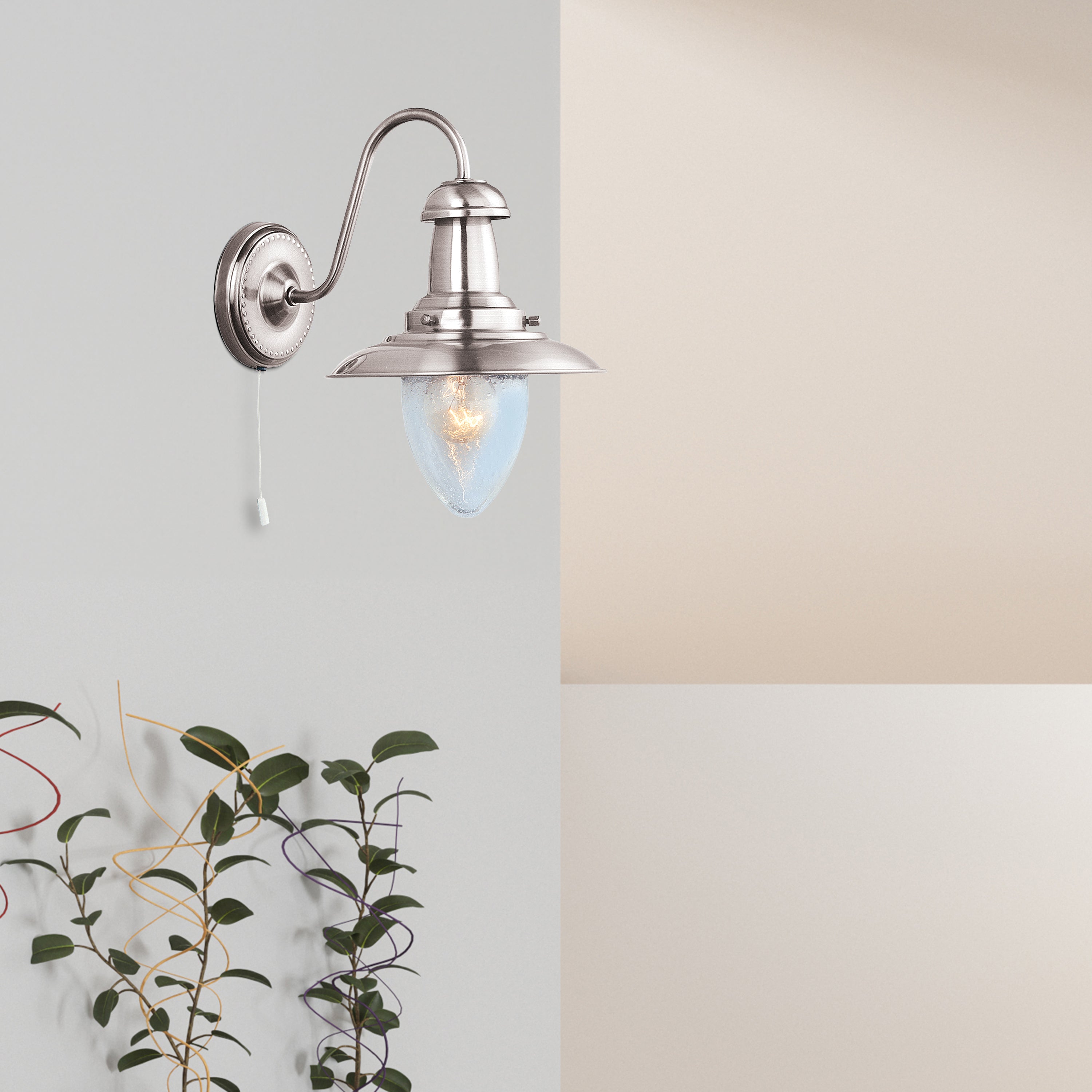 Searchlight Falkland Satin Silver Wall Light With Seeded Glass