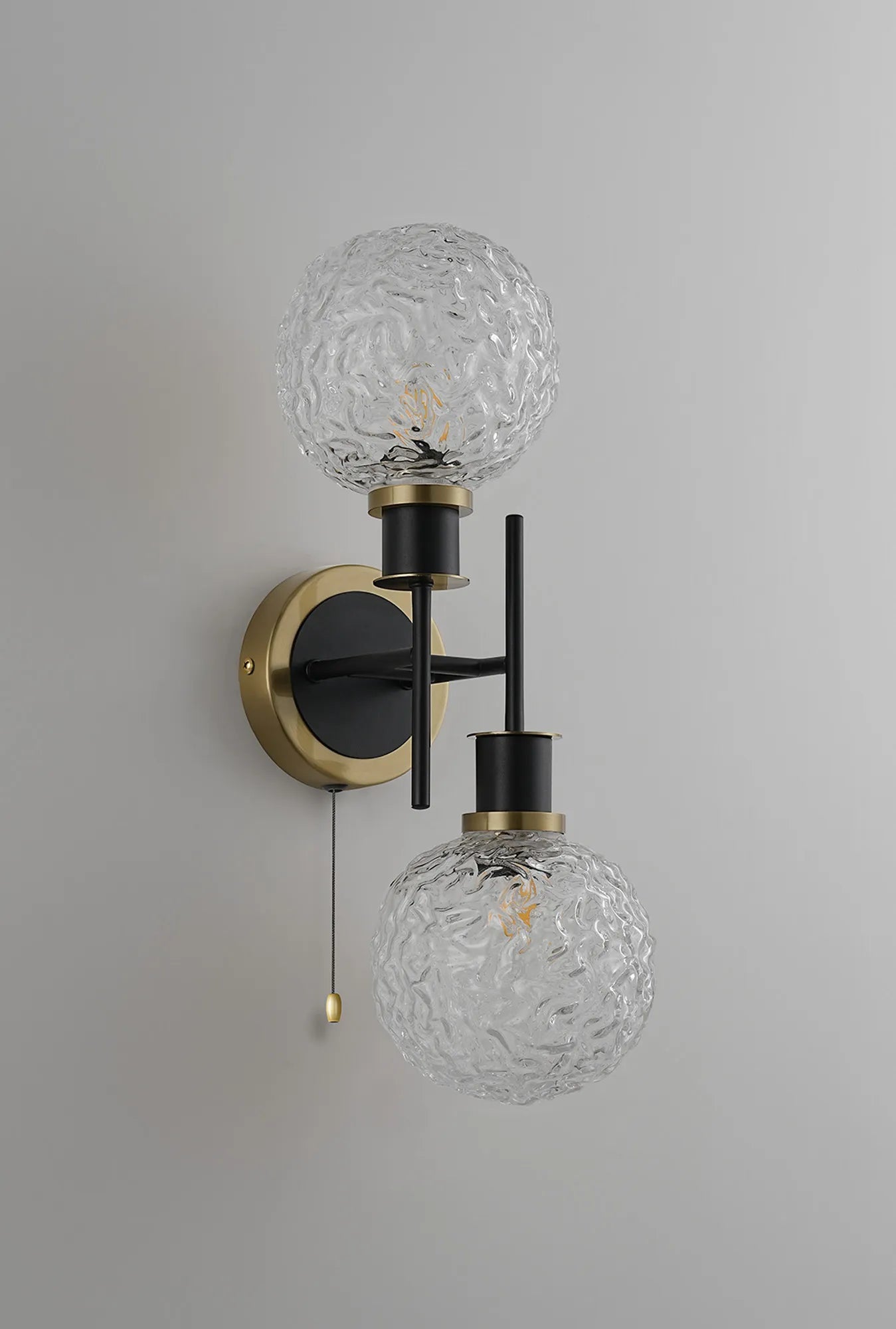 Sycamore Switched Wall Light 2 Light with 15cm Round Textured Crumple Glass Shade - Brass, Clear & Satin Black