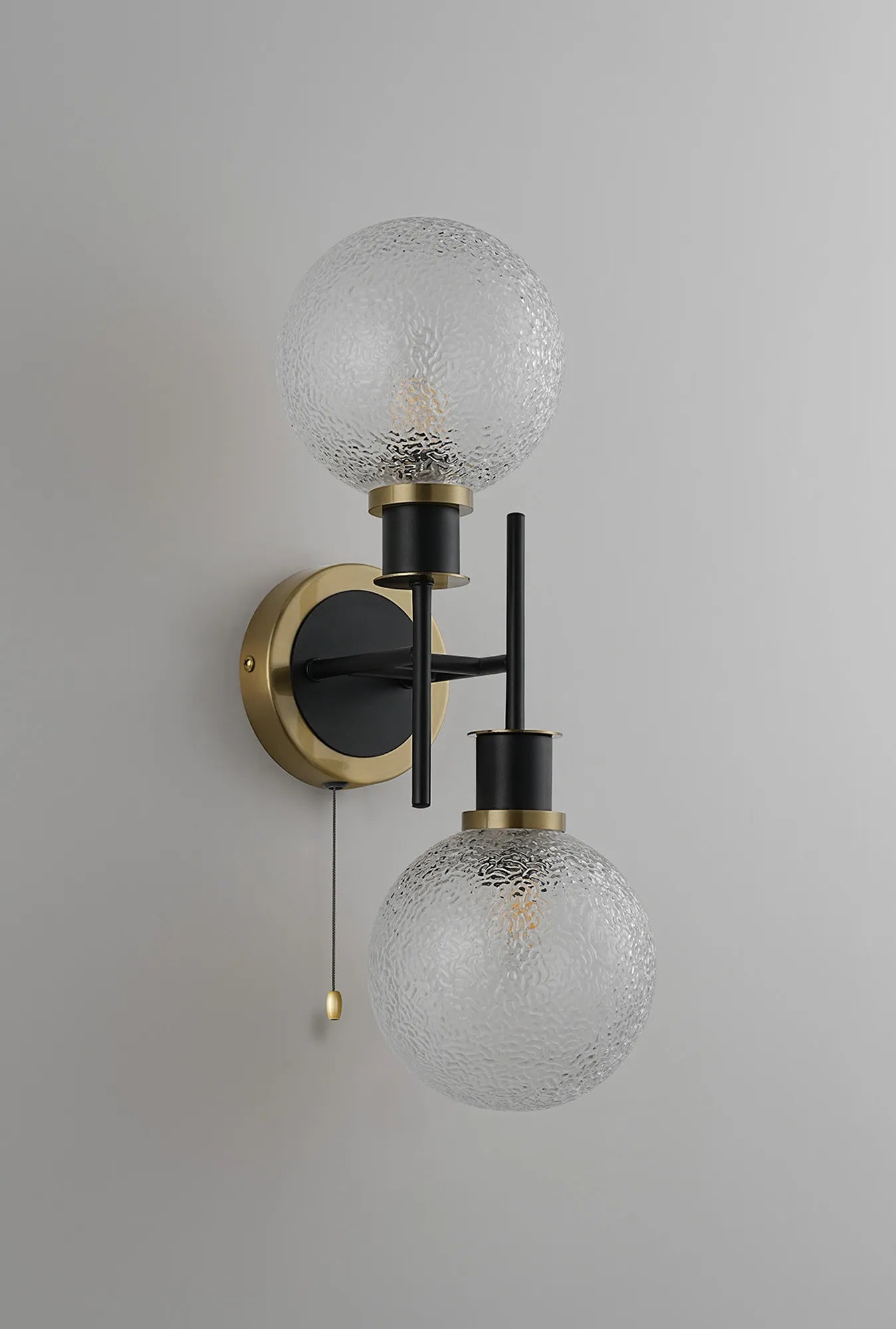 Sycamore Switched Wall Light 2 Light with 15cm Round Dimpled Glass Shade - Brass, Clear & Satin Black