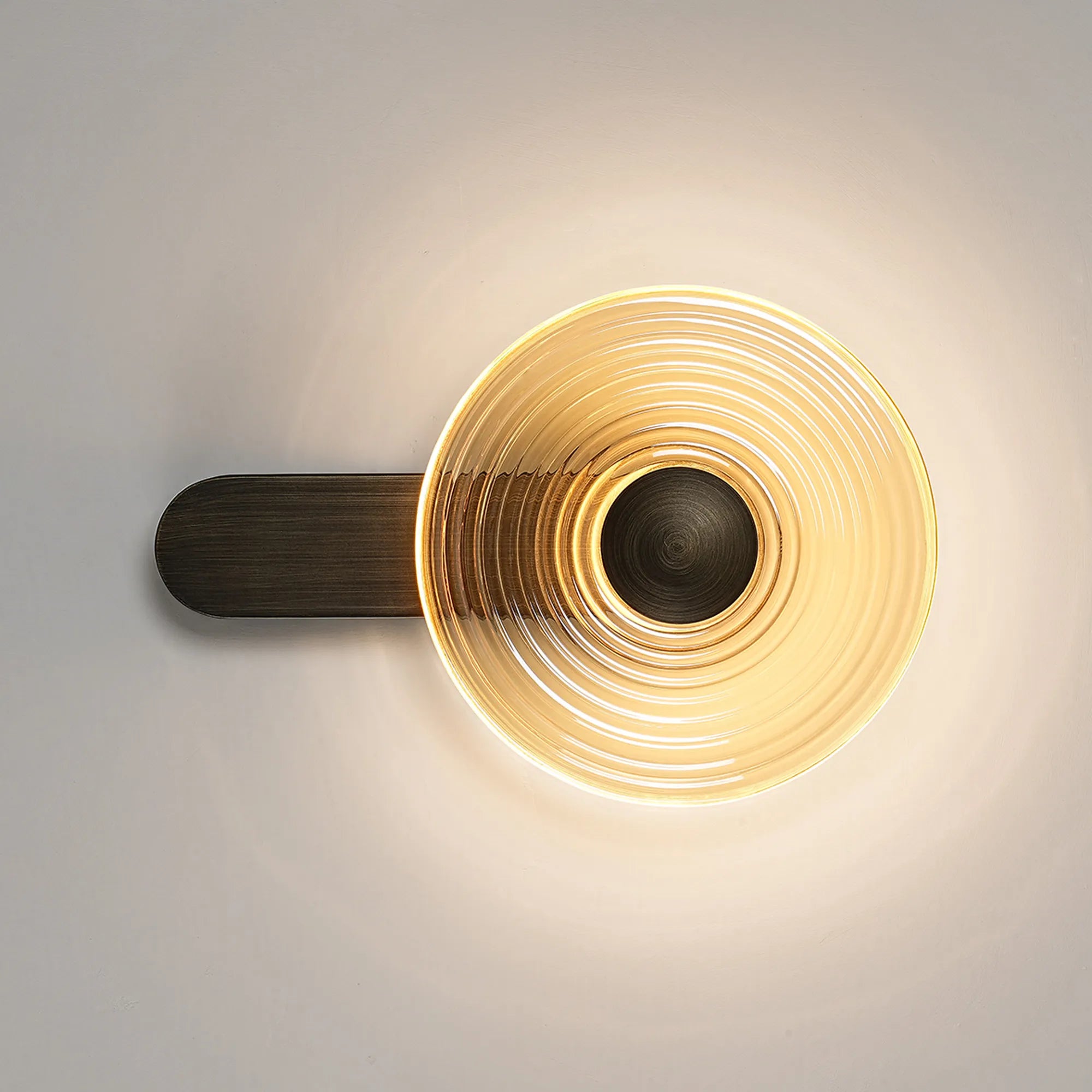 Milton Wall Lamp - Bronze & Amber