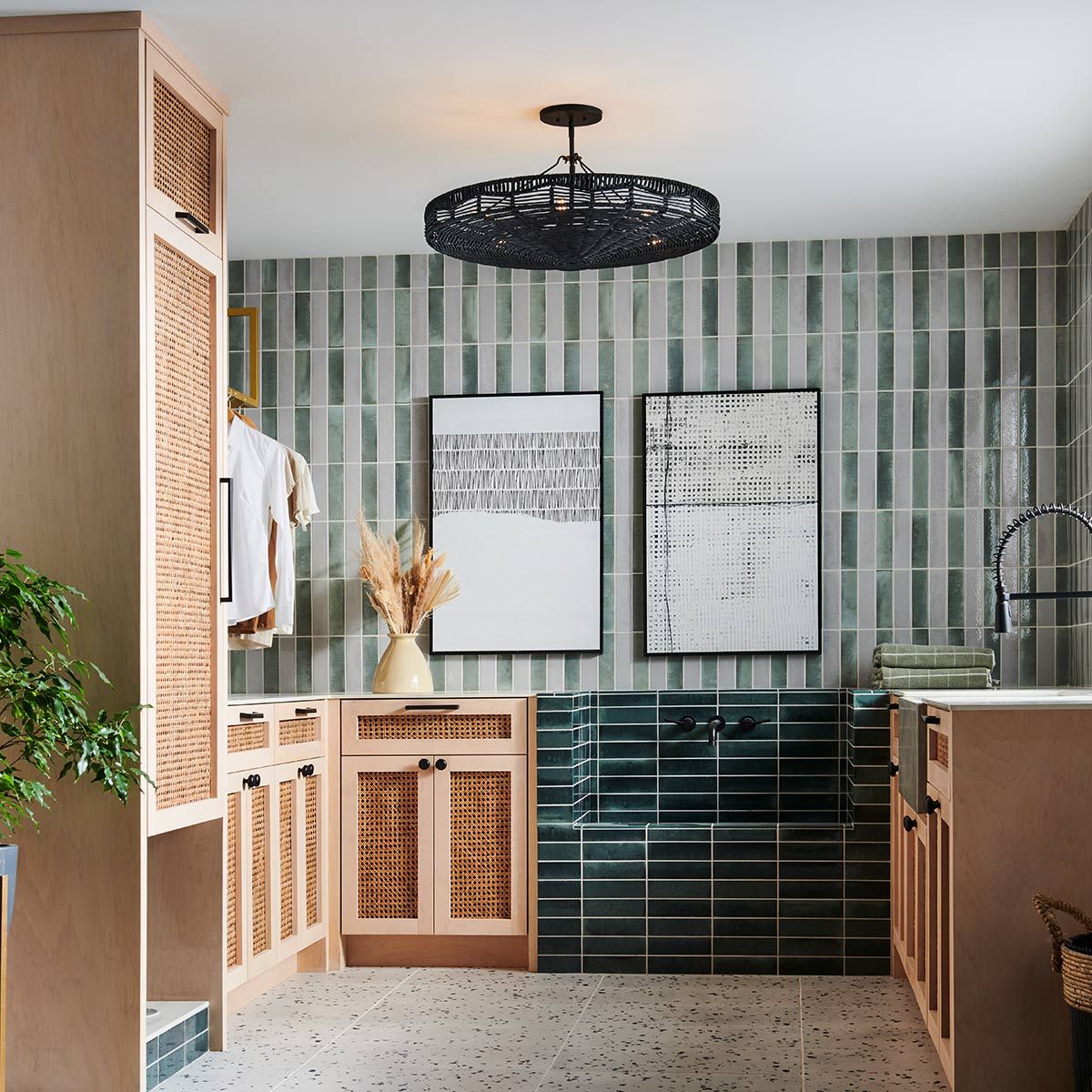 Quintiesse Ophelia 6 Light Duo Mount Pendant - Black