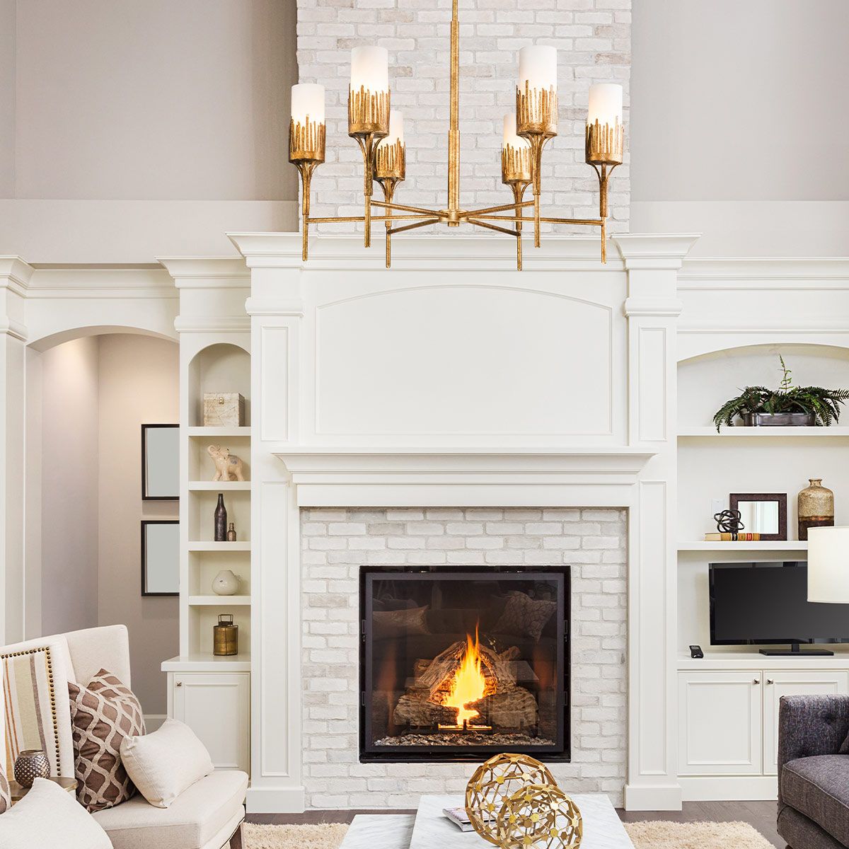 Quintiesse Sawgrass 6 Light Chandelier - Gold Leaf with Antique Glaze