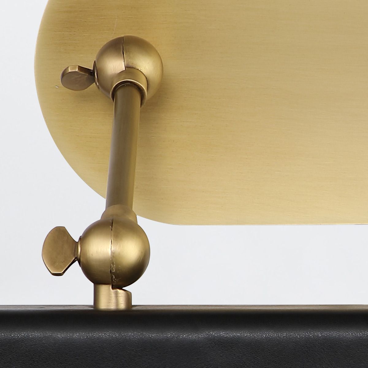 Quintiesse Valise Medium LED Picture Light - Vintage Brass & Tuxedo Leather